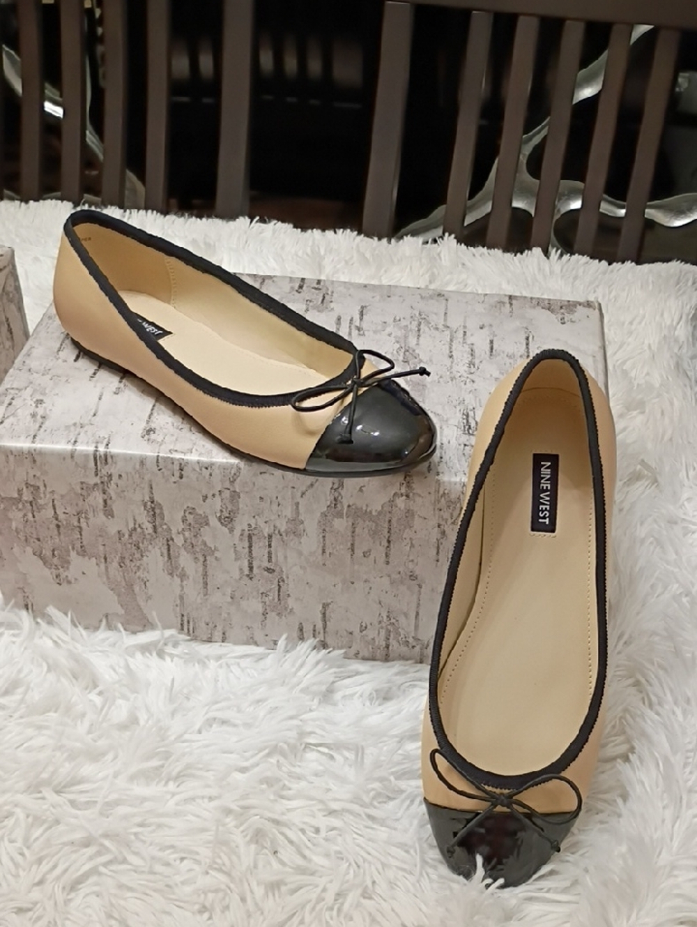 New Nine West Prosep Beige and Black Cap-Toe Ballet Flats 7.5M